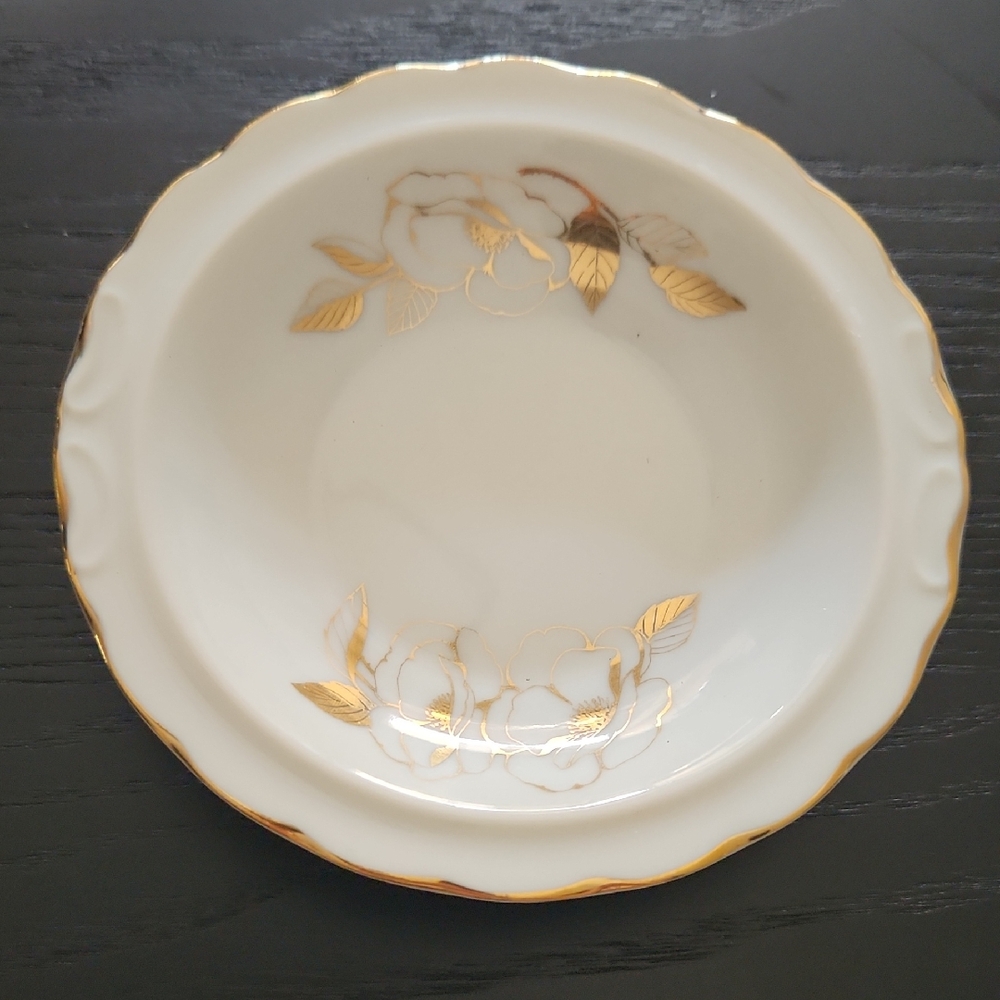 Georgian Fine China, -George Made In Japan